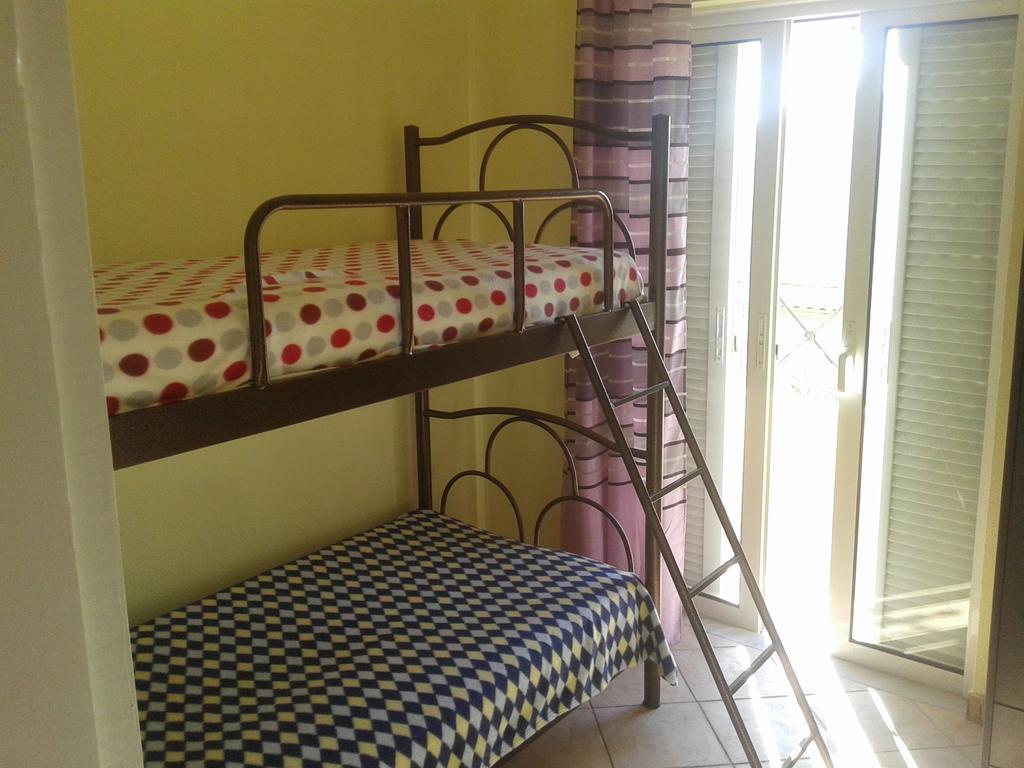Foivos Seaside Apartments Agios Georgios  Pokoj fotografie
