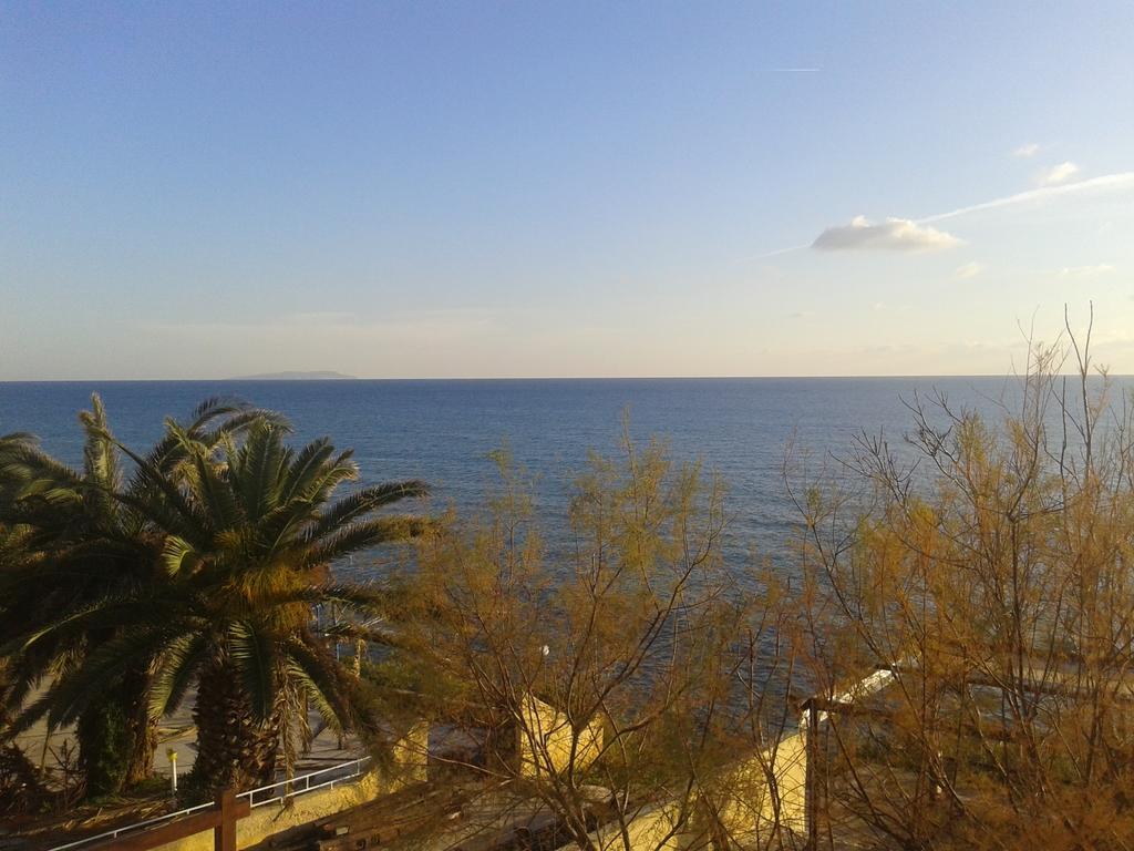 Foivos Seaside Apartments Agios Georgios  Exteriér fotografie